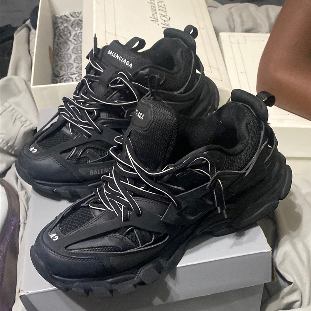 Balenciaga Black Trail Sneakers - Picture 3 of 3